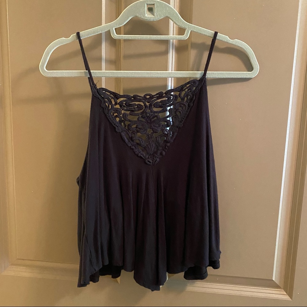 Lace-Back Flowy Tank - Picture 3 of 5